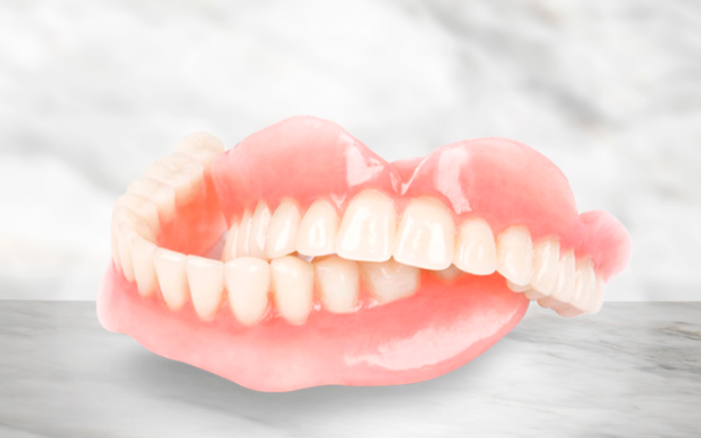 Snap on dentures in smile makeover mexico